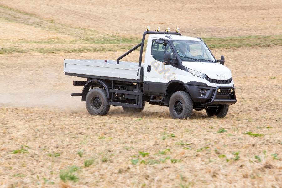  Iveco Daily 55-170 4x4 Chassis Cab 2015 года  (фото 8 из 12)